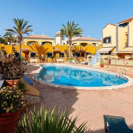 Apartment Beautiful In Charming Place El Duque *